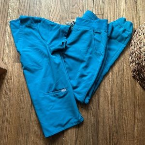 Figs Medium top and Medium Tall Pants